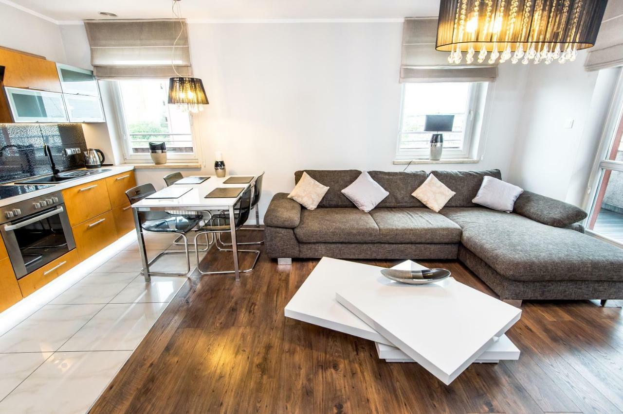 Super-Apartamenty Targi Poznanskie 외부 사진